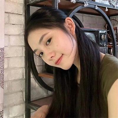 我们开始当空服员